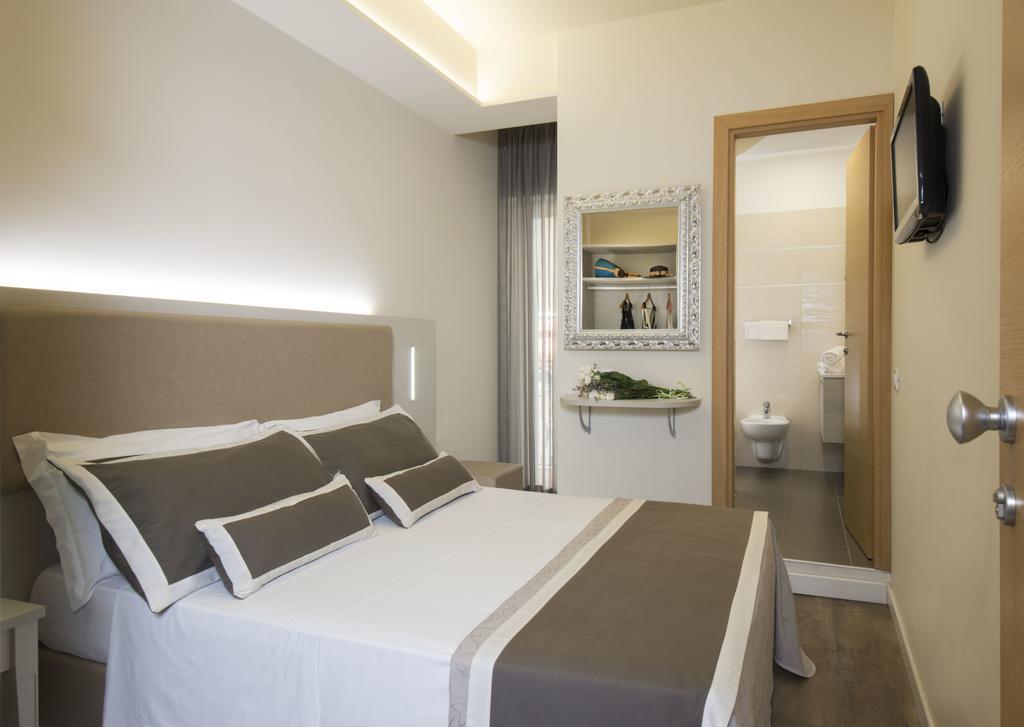 Atlas Hotel Riccione Exterior photo